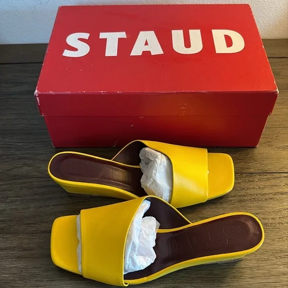 NIB [STAUD] Nevil Leather Wedge Mules In Goldie Women's Sz EU 38.5 / US 8.5 - Picture 2 of 12